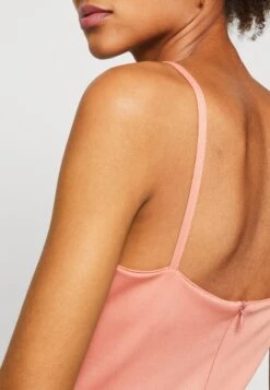 Wal G Galajurk - Dusty Pink -Wal G 036f6ed95ca944b6b7aee77de1a165a3