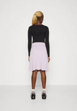 Wal G Summer Essentials Wendy Skater Skirt - Plooirok - Lavender Frost 8 Wal G Summer Essentials Wendy Skater Skirt - Plooirok - Lavender Frost -Wal G 077b2b3a5aad49e9b230253b897419ba