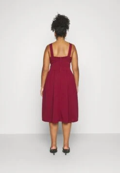Kandy V Neck Midi - Jurk - Wine -Wal G 1b553eadd71c451e85bb5f07bc256434
