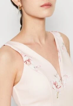 Wal G Wedding Dolly V Neck Print Maxi - Jerseyjurk - Apricot/Multi-Coloured -Wal G 2494950045b242d7b7f24b85a7fc2164