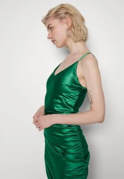 Wal G Strappy Maxi Dress - Cocktailjurk - Leaf Green -Wal G 2d5d0ab51bec4923b6a5892011ce8bd4