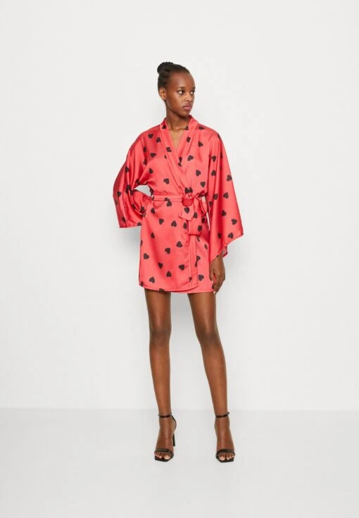 Wal G Valentines Love Belted Wrap - Lichte Jas - Red/Black -Wal G 3b4cef9d4e55497b8d470b792f17160d