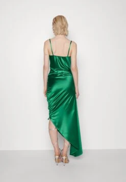 Wal G Strappy Maxi Dress - Cocktailjurk - Leaf Green -Wal G 3c67a7c45bc34ef488bcd72b84297b05