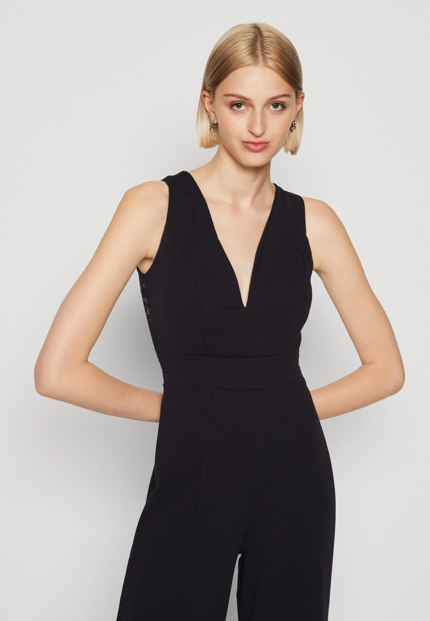 Wal G Lillian - Jumpsuit - Navy Blue 4 Wal G Lillian - Jumpsuit - Navy Blue - Afbeelding 4