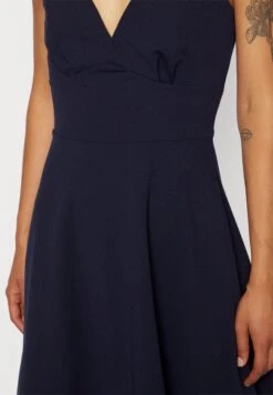 Wal G Jina Skater Dress - Jerseyjurk - Navy Blue -Wal G 484d42a915ad4e5d96dedda0e34d45b7