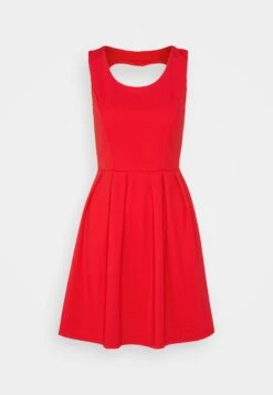 Wal G Valentines Holly Heart Cut Out Skater - Cocktailjurk - Red -Wal G 4d43281cd5c44980be0d609f9aa9a03f