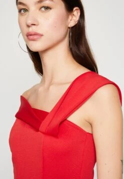 Wal G Delila Strap Midi - Jerseyjurk - Red -Wal G 5d93f35042ac444091f400615376b12e