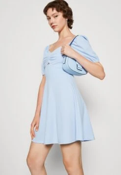 Wal G Haliday Cut Out Skater - Jerseyjurk - Sky Blue -Wal G 659a588a36a049a3a7932e2bcbbb53f8