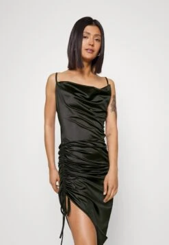 Wal G Ruched Dress - Cocktailjurk - Black -Wal G 66addd4c0d4947d399f8fc94f16e68d2