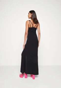 Wal G Rue Chain Maxi - Cocktailjurk - Black -Wal G 69894326eea3478d9f2571d9f686b18b