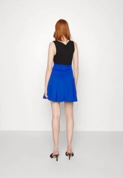 Wal G Zerene Skater Skirt - A-Lijn Rok - Electric Blue -Wal G 6aa8c765c5f946e995c543903f9e1ca5