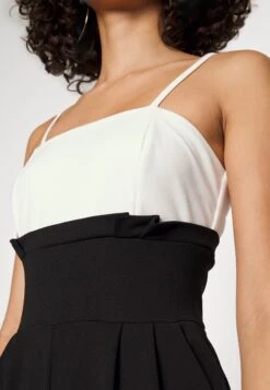 Wal G Janya Contrast Jumpsuit- Jumpsuit - Black/White 11 Wal G Janya Contrast Jumpsuit- Jumpsuit - Black/White -Wal G 6bd8d82e73af49a9b93351a36e5be06f