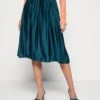 Wal G Penny Pleat Skirt - Plooirok - Emerald Green