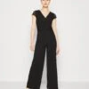 Wal G Cecillian V Neck - Jumpsuit - Black