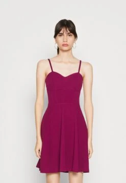 Wal G Asha Skater - Cocktailjurk - Plum