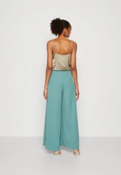 Wal G Buzz Trouser - Broek - Sage Green -Wal G 86bb154bc03d439aa8e1e4cfe80cb060