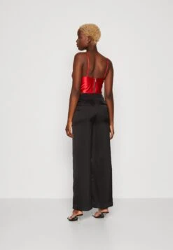 Wal G Christian Corset Crop - Top - Red -Wal G 89486f6a4a4944dbbc7dceba463b4abb