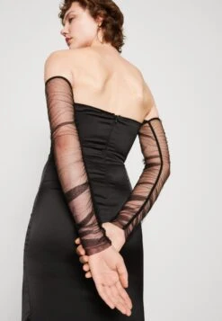 Wal G Tabitha Sleeve Maxi - Galajurk - Black -Wal G 8c389fd187c44961b0279c2bb587e066