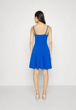 Wal G Vincent Skater Dress - Jerseyjurk - Electric Blue -Wal G 8c76869de29c4e84bca88b728c844681