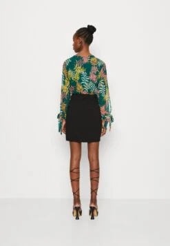 Wal G Cruise Collection Tropical Contrast Mini Dress - Jurk - Multicoloured -Wal G 8fe58e0f05994ac6bcd510912d837791