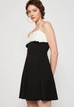 Wal G Janya Contrast Skater - Jerseyjurk - Black/White -Wal G 98f95483110143ad92db6270720201da