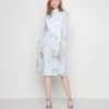 Wal G Wedding Cape Midi Dress - Jerseyjurk - Dark Blue/Multi