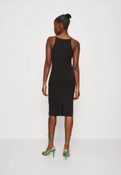 Wal G Harriet Halter Midi Dress - Jerseyjurk - Black -Wal G a38959e50c9d4f7a8c07479f25b2be43