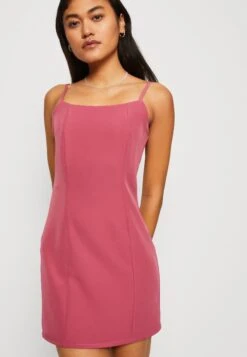 Wal G Boa Strappy Mini - Etui-Jurk - Magenta -Wal G a4913c93e8ad4823acf785468b94e5ad
