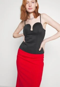 Wal G Reilly Rouched Midi Skirt - Kokerrok - Red -Wal G a57f5d2d14124c168ca62e2d1f08c325