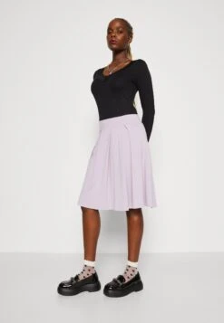 Wal G Summer Essentials Wendy Skater Skirt - Plooirok - Lavender Frost 9 Wal G Summer Essentials Wendy Skater Skirt - Plooirok - Lavender Frost -Wal G b70962625bbe43d58fb654cc56fbc482