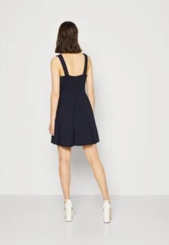 Wal G Jaqueline Skater Dress - Jerseyjurk - Navy Blue -Wal G c09b062d61fc44bea5a44a03444e5c25