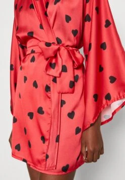 Wal G Valentines Love Belted Wrap - Lichte Jas - Red/Black -Wal G c0f2cd61f61349e78a4aa3b58abddfa8