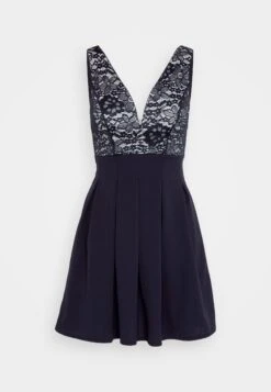 Wal G Belle V Neck Skater Dress - Cocktailjurk - Navy/White -Wal G ca896ebeba01478d8c3caf0e7a930492
