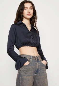 Wal G Liza Button Crop - Overhemdblouse - Navy -Wal G cb37e4a4feee4f249286b435fea09c2c