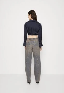 Wal G Liza Button Crop - Overhemdblouse - Navy -Wal G d98db7036226483ca8744a62619c14e7