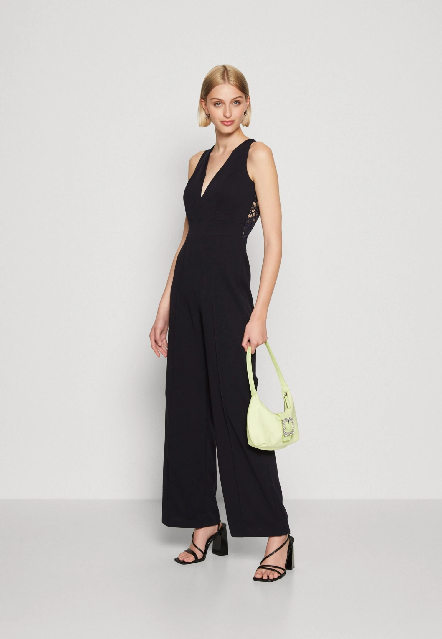 Wal G Lillian - Jumpsuit - Navy Blue 2 Wal G Lillian - Jumpsuit - Navy Blue - Afbeelding 2