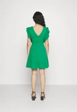 Frill Sleeves Dress - Jurk - Leaf Green -Wal G dd05854498a04a71822d9c5e19f3c77c