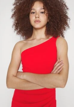 Wal G Dolly Asymmetric Mini - Etui-Jurk - Red -Wal G e7d61b828552415ca96544ca94b8f536