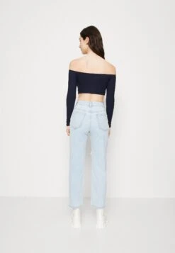 Wal G Hollie Off Shoulder Crop - Longsleeve - Navy -Wal G ea40babde18944af90469664f7a01896
