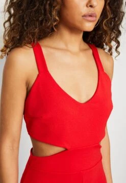 Wal G Brodie Cut Out Midi - Jerseyjurk - Red -Wal G f51c827cec044bf9bf21226df733423e