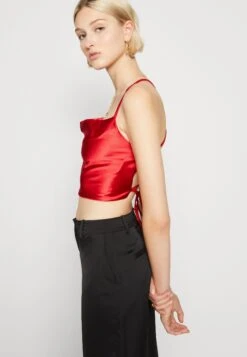 Wal G Milly Strappy - Top - Red -Wal G fa8b030a104c4e17a30c6b63ff36c289